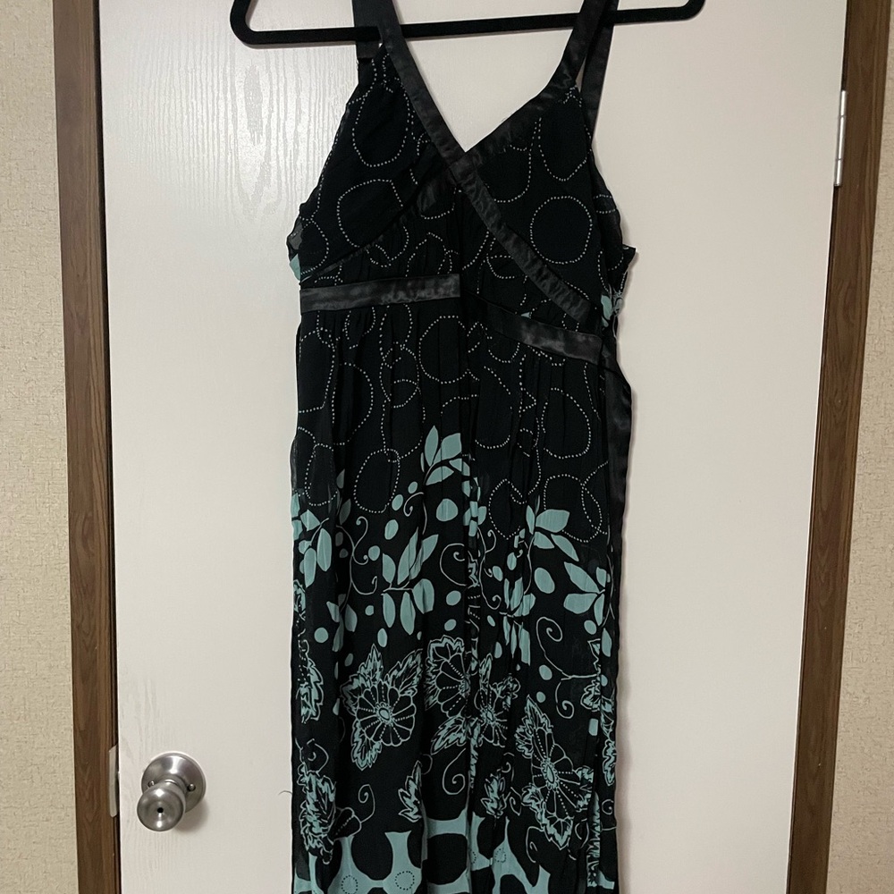Elegant Black and Green Floral Dress
